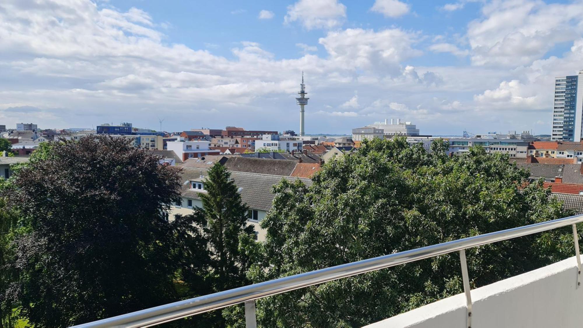Deichliebe 1 - Traumhafter Ausblick, Eigene Garage & Kontaktloser Check-In - Komfort Pur!!! Bremerhaven Ngoại thất bức ảnh